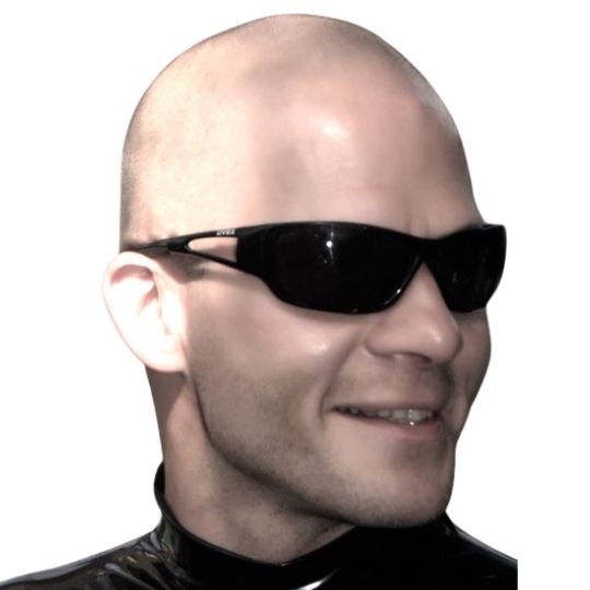 Danny Ahrens - Inhaber Amatoris Latex-Couture